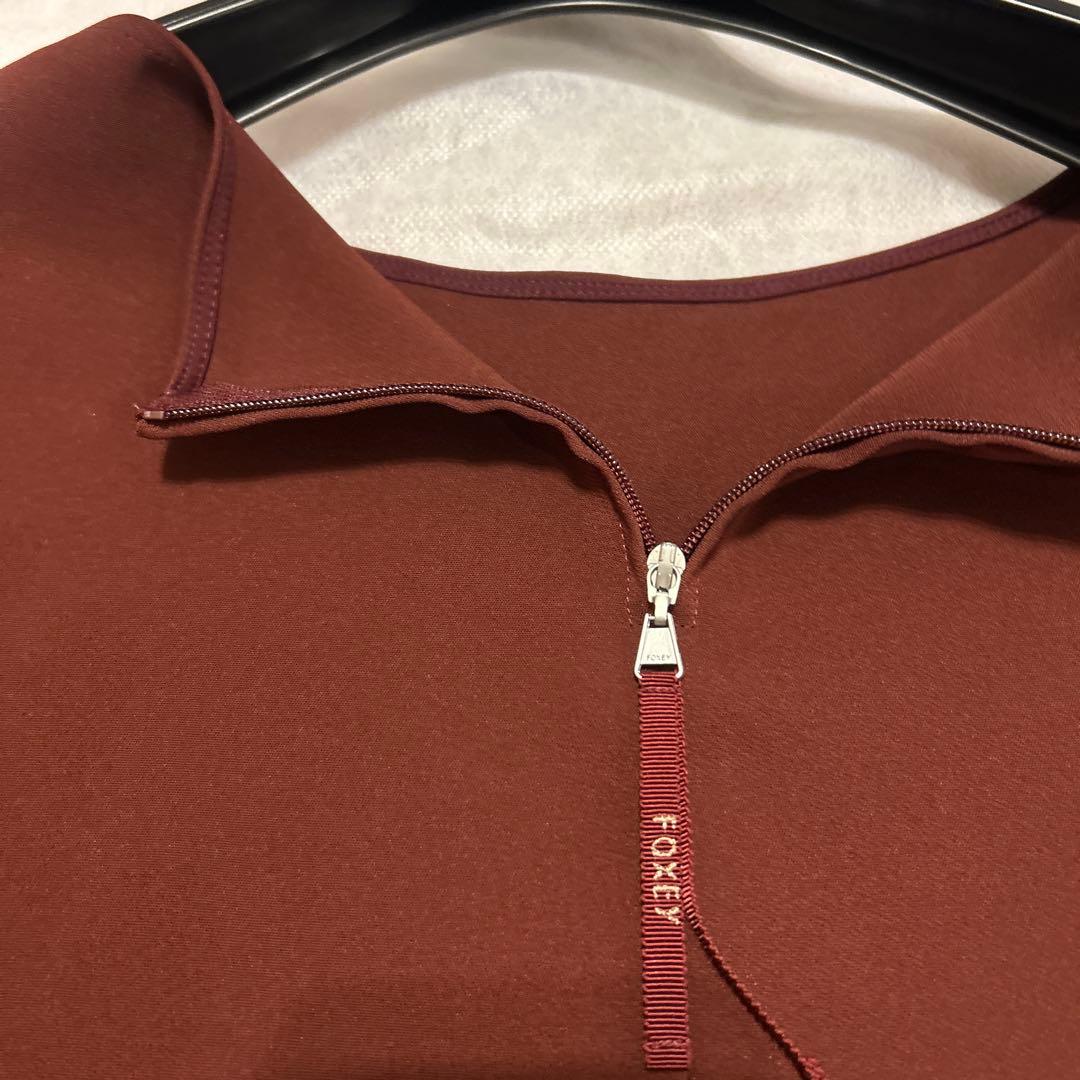 フォクシーニューヨーク　バーガンディ　フリル袖　ブラウス