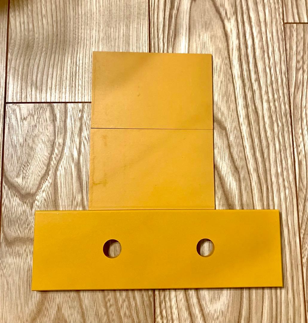 ディズニー　チップとデール　バス型卓上小物収納